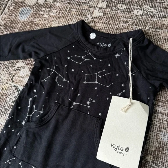 Kyte NWT Bamboo Pajamas Sleeper Longall in Midnight Constellation Black - Picture 7 of 8